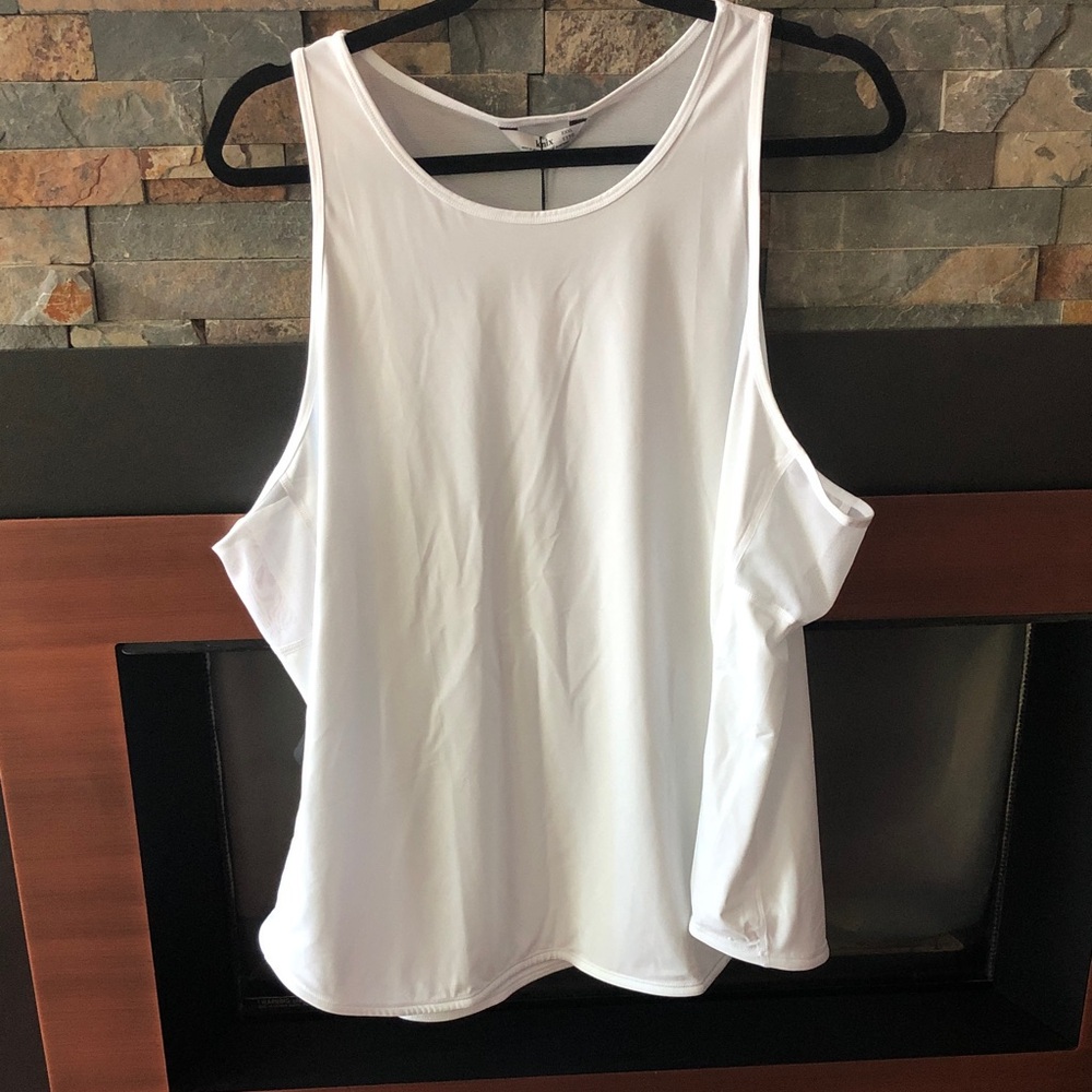 NWT Knix Women’s White Sleeveless Tank Top